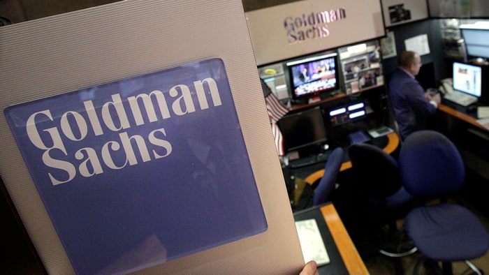 Goldman Sachs запускает торговлю фьючерсами на bitcoin