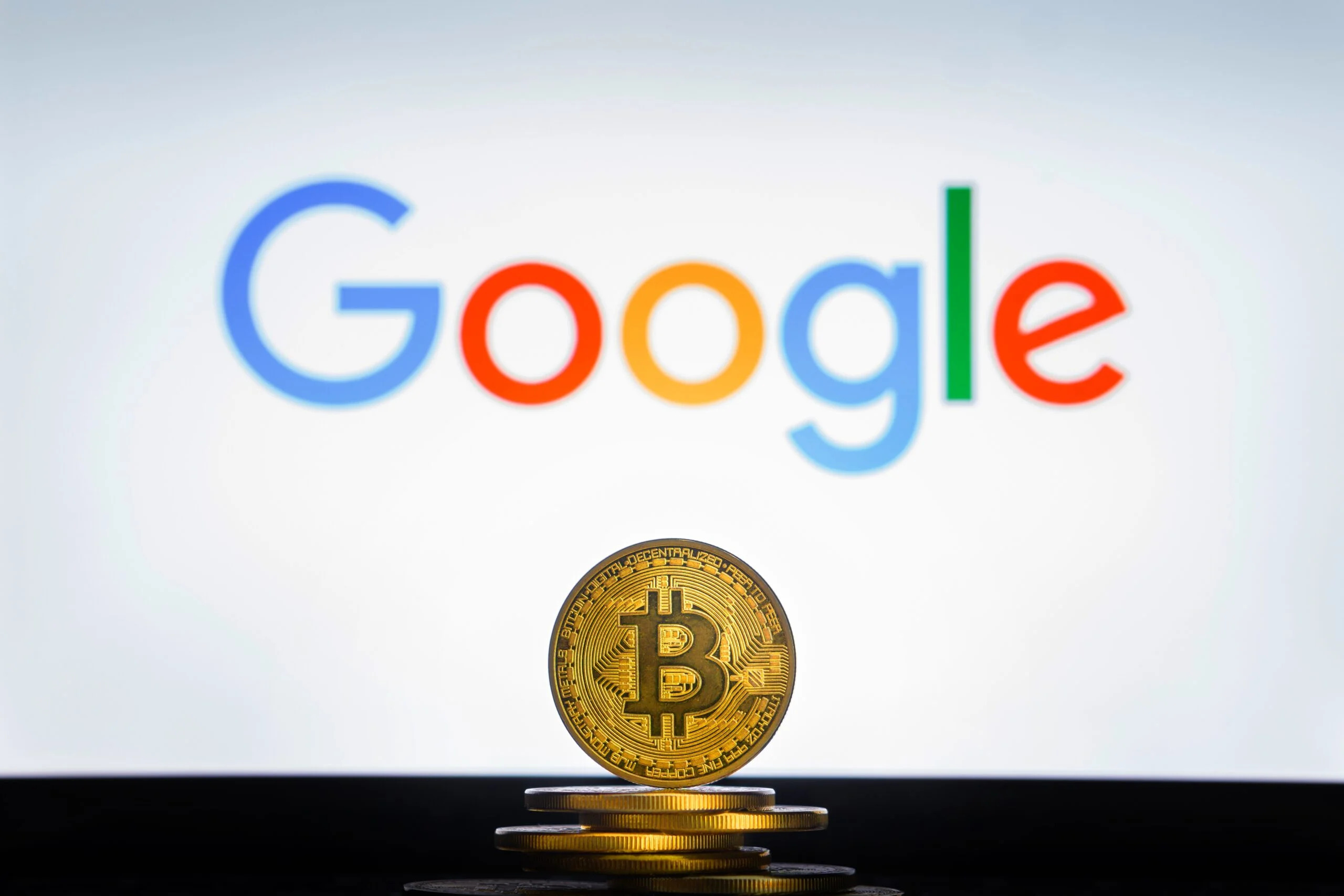 Google хочет упростить доступ к биткоину